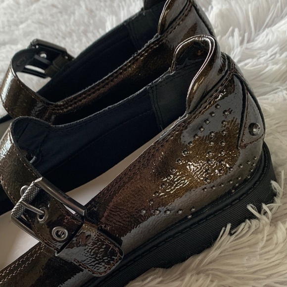 Zodiac Raya Buckle Shiny Brown Mary Jane Flat - Picture 13 of 16